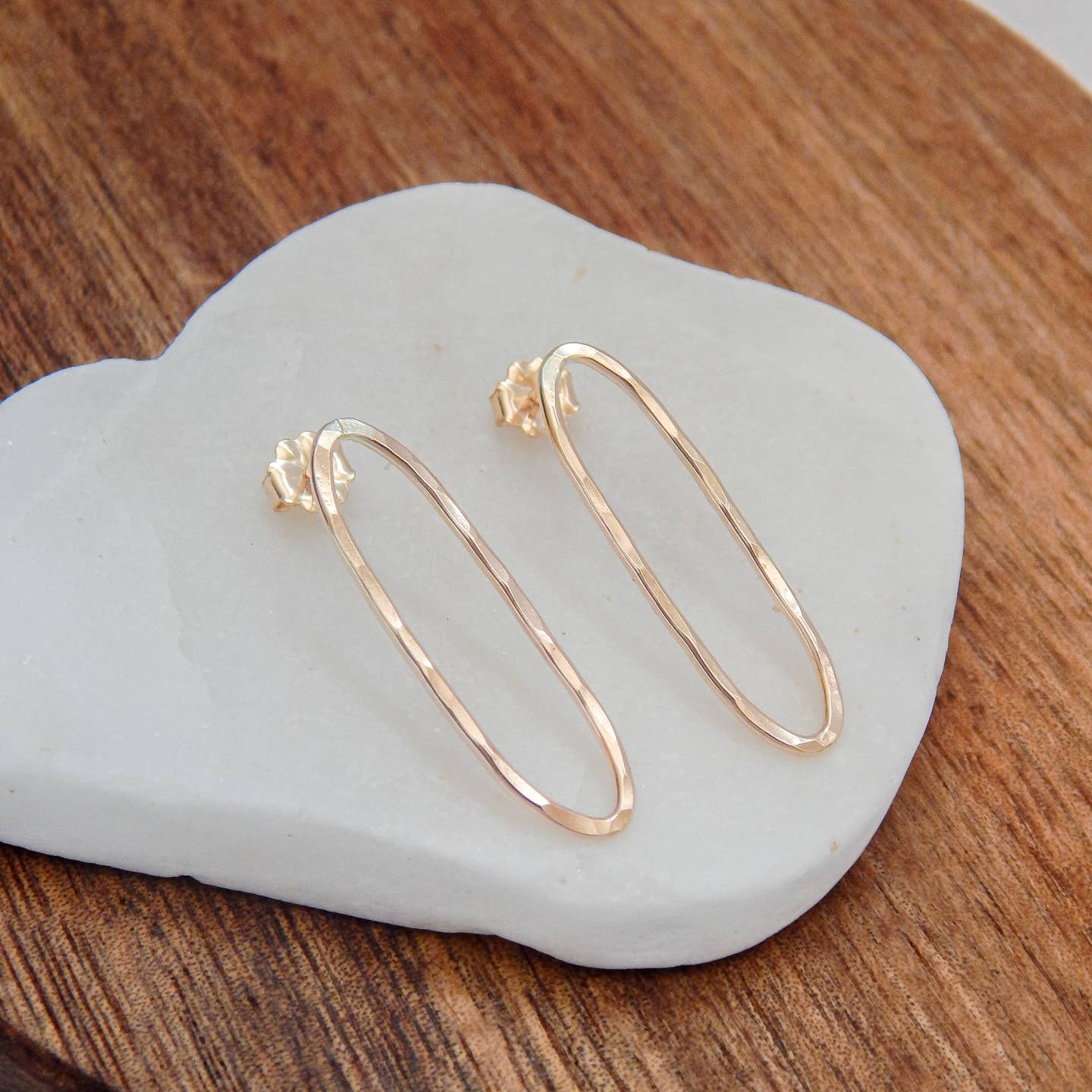 Hammered Oval Earrings | 14k Gold Fill