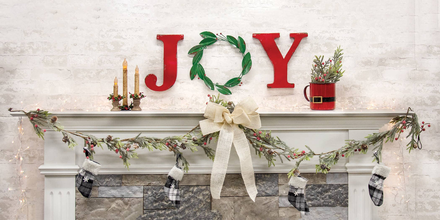 Mountain Pine w/ Berries Garland